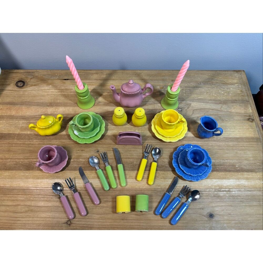 Frenzy Toys ceramic pastel tea set